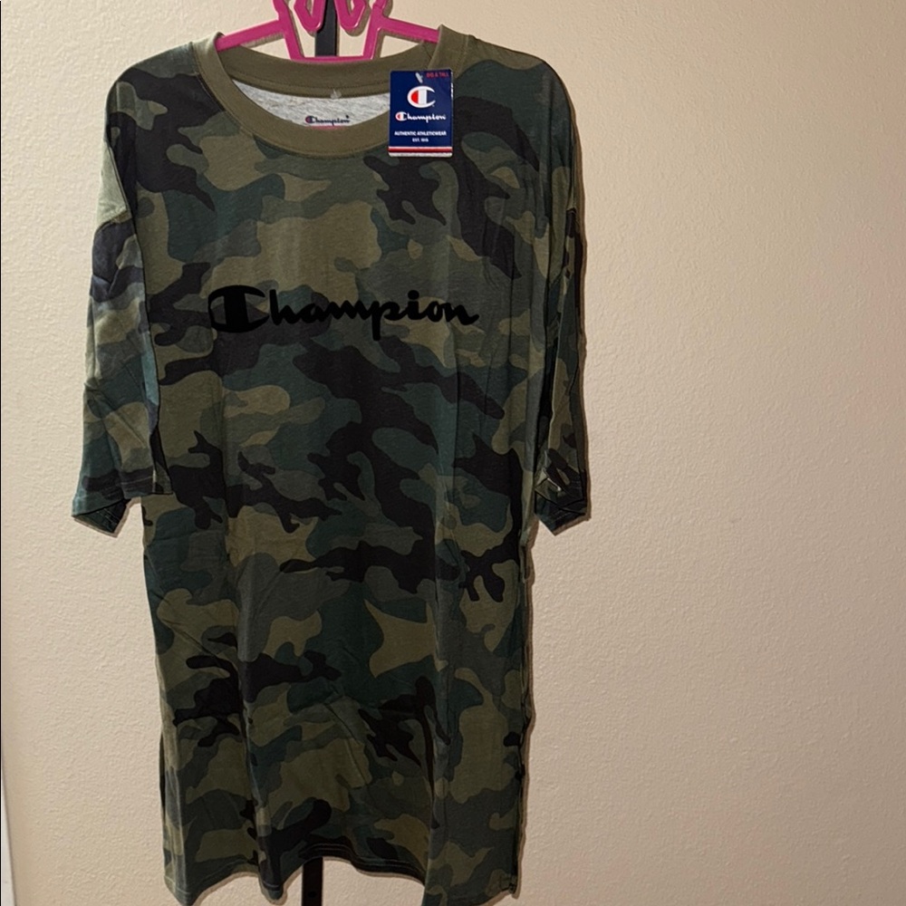 NWT Champion Green Camo Men’s Big & Tall Crew Tee Shirt Flocked Logo Size 2XL